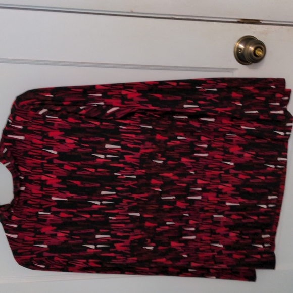 Rafaella Size L Red Black and White Polyester Spandex Tunic Top with Cowl Neck - Picture 5 of 5